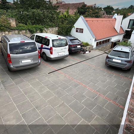 Penzion Vinarstvi Konitz Znojmo Dış mekan fotoğraf